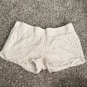 Chic Cream Lace Shorts